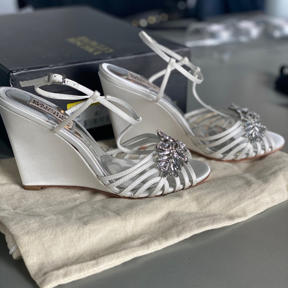 Badgley Mischka White Satin Wedding Shoe